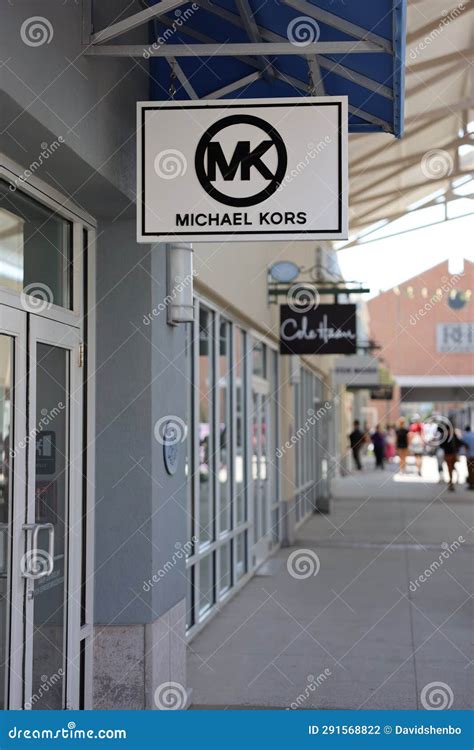 premium outlet Michael Kors